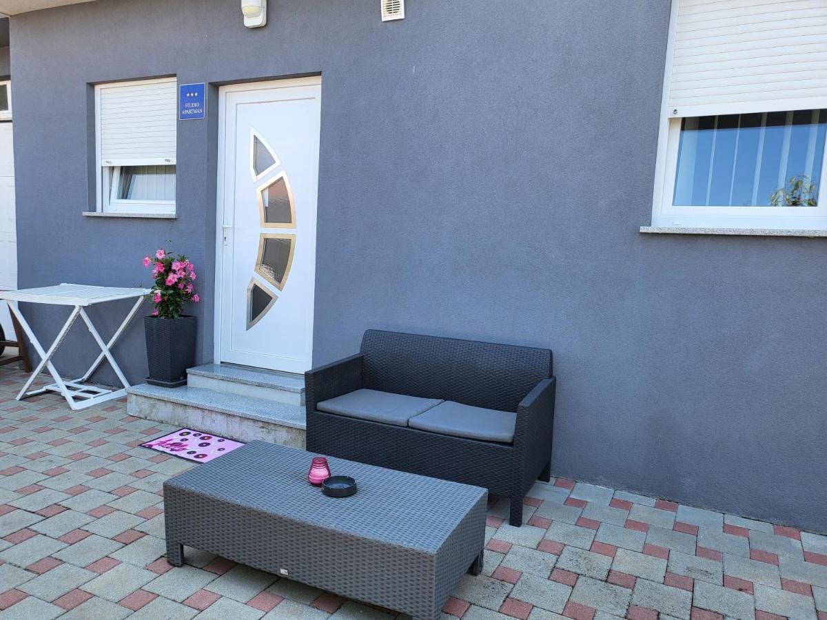 Vigo Apartman Pula Exteriér fotografie